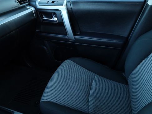 Used 2022 Toyota 4Runner SR5 image 9