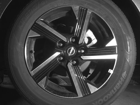 Used 2025 Nissan Sentra SV image 13