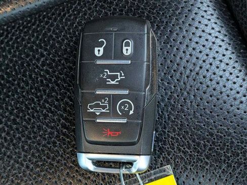 Used 2022 RAM 1500 Limited w/ Body-Colour Bumper Group AWD/4WD image 28
