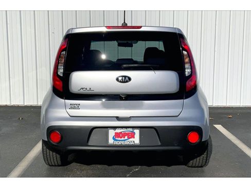 Used 2019 Kia Soul image 4
