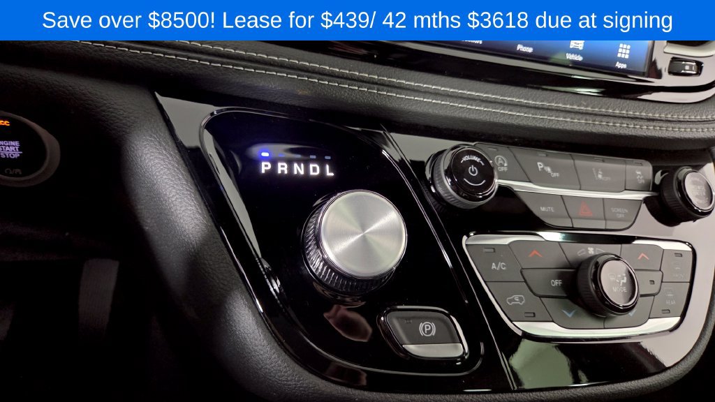 New 2026 Chrysler Pacifica Select w/ S Appearance Package FWD image 22