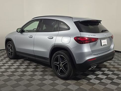 New 2026 Mercedes-Benz GLA 250 4MATIC image 3