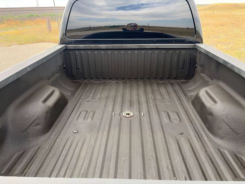Used 2016 Ford F250 XLT w/ XLT Value Package AWD/4WD image 5