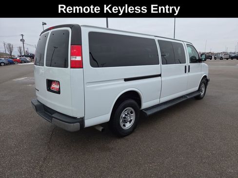 Used 2020 Chevrolet Express 3500 LT w/ LT Preferred Equipment Group image 6