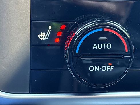 New 2026 Nissan Rogue SV image 7