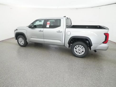 New 2026 Toyota Tundra SR5 AWD/4WD image 93