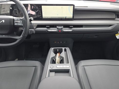 New 2026 Kia EV9 Light image 17