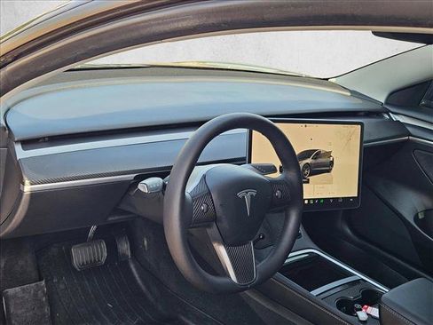 Used 2022 Tesla Model 3 RWD image 10