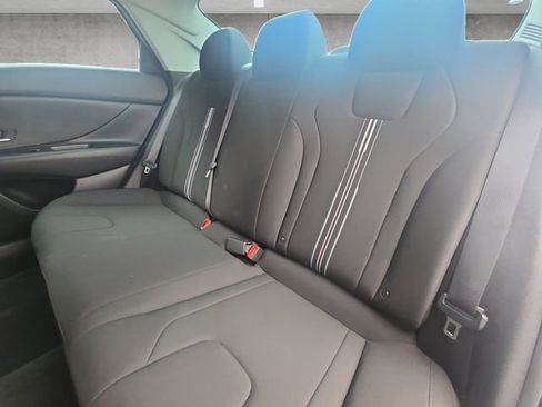 Used 2022 Hyundai Elantra SEL w/ Cargo Package image 22