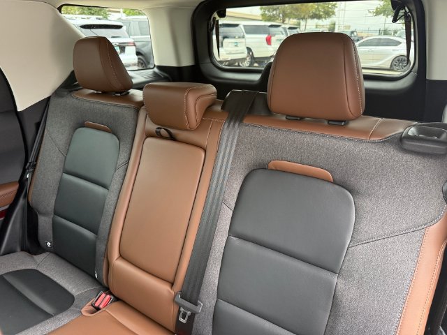 Used 2023 Ford Bronco Sport Outer Banks w/ Tech Package AWD/4WD image 27