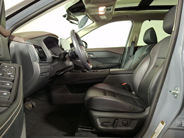 Used 2023 Nissan Rogue SL w/ SL Premium Package AWD/4WD image 15