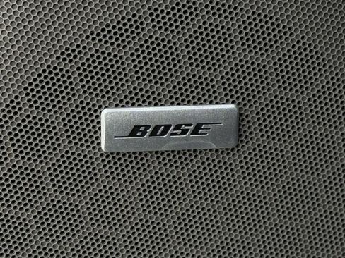 Certified 2024 Chevrolet Suburban LT w/ Luxury Package image 19