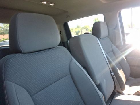 Used 2022 Chevrolet Silverado 1500 Custom image 13