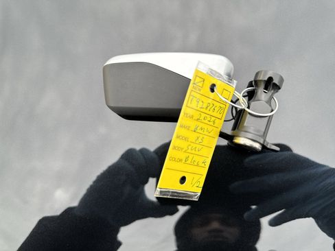 New 2026 BMW X5 xDrive40i w/ Climate Comfort Package image 39