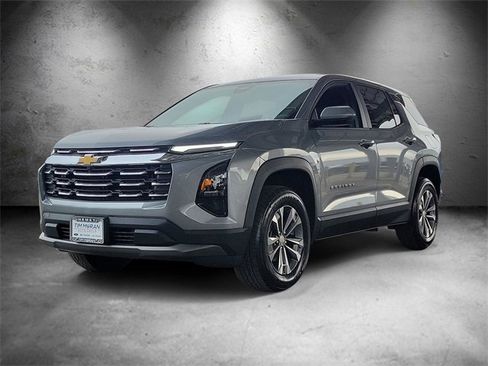 New 2026 Chevrolet Equinox LT w/ Convenience Package II image 5