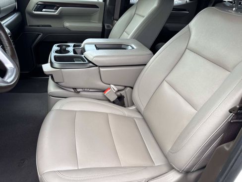 Used 2026 GMC Sierra 1500 SLT RWD image 25