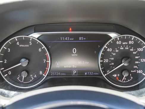 Used 2024 Nissan Altima 2.5 SV FWD image 22