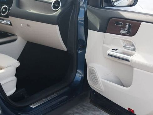 Used 2022 Mercedes-Benz GLA 250 4MATIC image 30