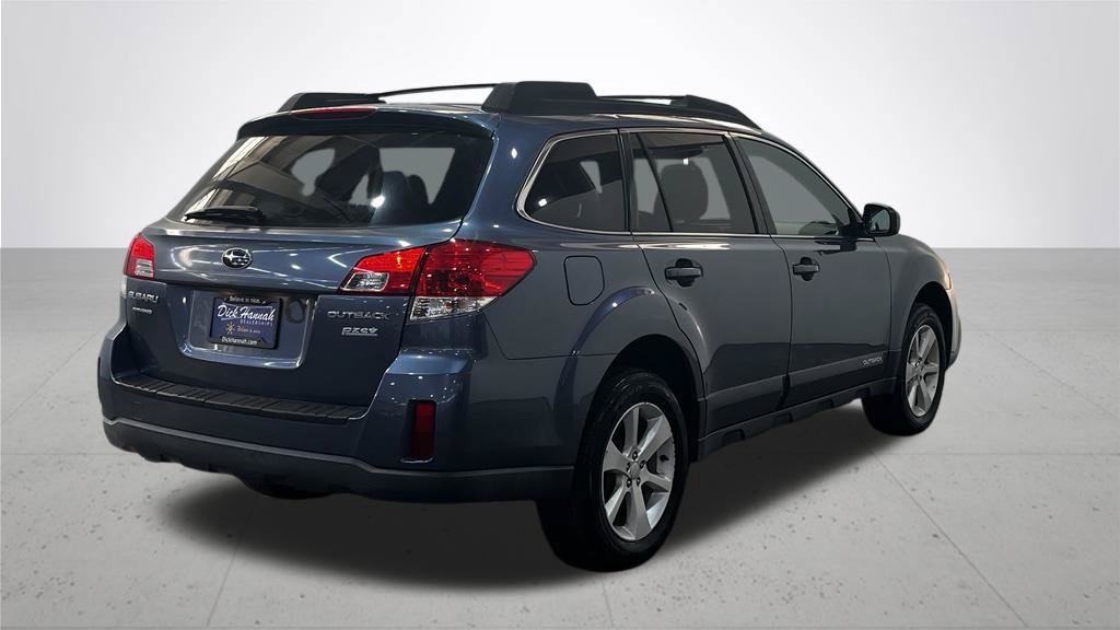 Used 2013 Subaru Outback 2.5i Premium AWD/4WD image 7