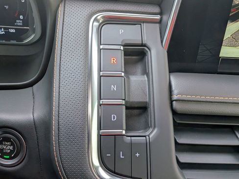 Certified 2023 GMC Yukon XL AT4 w/ Max Trailering Package image 31