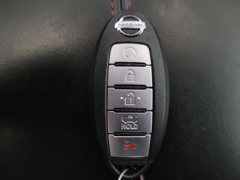 Used 2022 Nissan Sentra SR FWD image 32