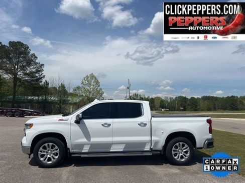 Used 2024 Chevrolet Silverado 1500 LTZ AWD/4WD image 3