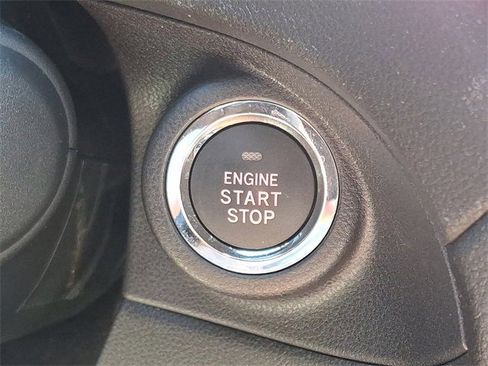 Used 2023 Subaru Ascent Premium w/ Convenience Package image 25