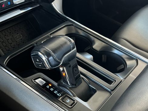 Used 2023 Ford F150 Lariat w/ Equipment Group 502A High image 20