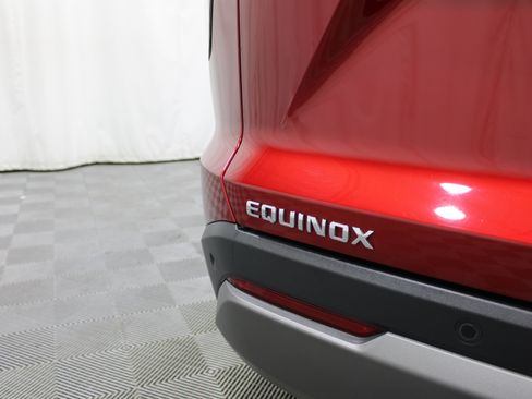 Used 2025 Chevrolet Equinox LT FWD image 27