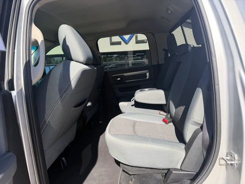 Used 2014 RAM 2500 Big Horn AWD/4WD image 36