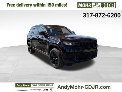 Used 2023 Jeep Grand Cherokee Altitude