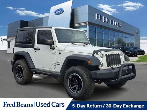 Used 2018 Jeep Wrangler Sport image 1