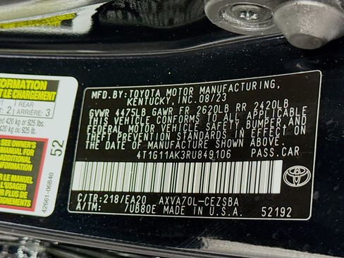 Used 2024 Toyota Camry SE image 39