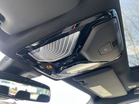 Certified 2025 BMW 330i xDrive Sedan w/ Premium Package image 23