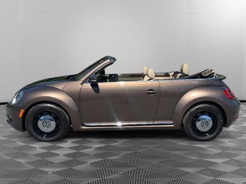 Used 2013 Volkswagen Beetle 2.5 FWD image 8