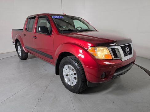 Used 2018 Nissan Frontier SV AWD/4WD image 7