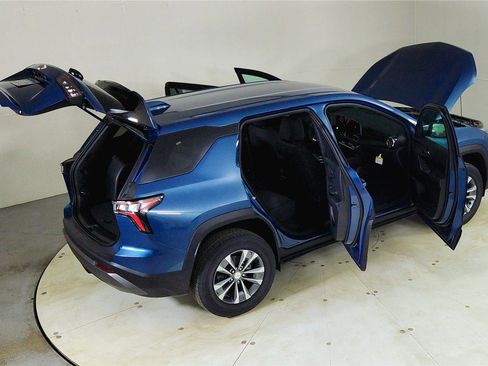 New 2026 Chevrolet Equinox LT image 27