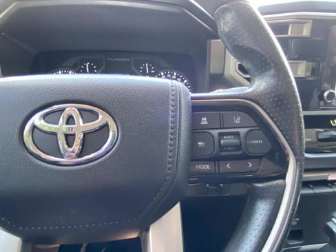 Used 2024 Toyota Tundra SR5 w/ SR5 Convenience Package AWD/4WD image 43