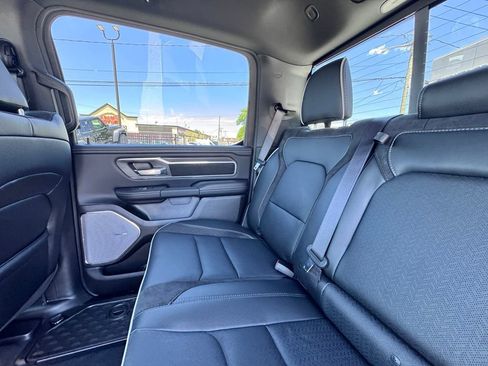 New 2026 RAM 1500 Laramie AWD/4WD image 18