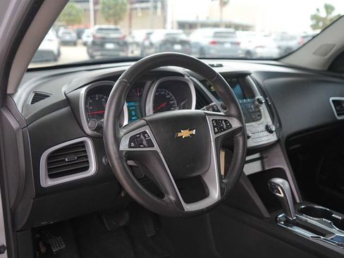 Used 2013 Chevrolet Equinox LT w/ All Star Package FWD image 2