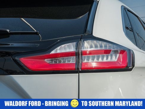 Certified 2024 Ford Edge SEL w/ Convenience Package image 7