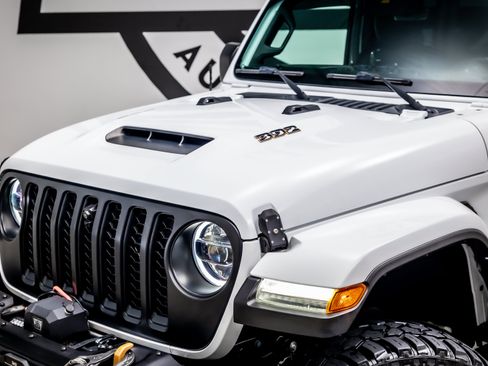 Used 2023 Jeep Wrangler Unlimited Rubicon 392 w/ Dual Top Group AWD/4WD image 25