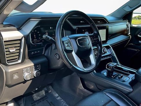 Used 2022 GMC Sierra 1500 Denali w/ Technology Package image 12