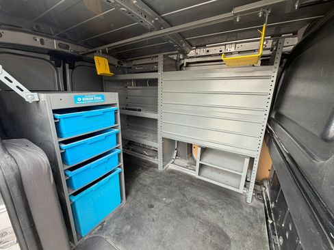 Used 2022 Ford Transit Connect XLT FWD image 17