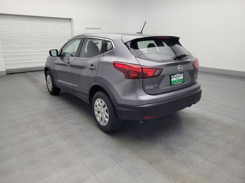 Used 2019 Nissan Rogue Sport S image 5