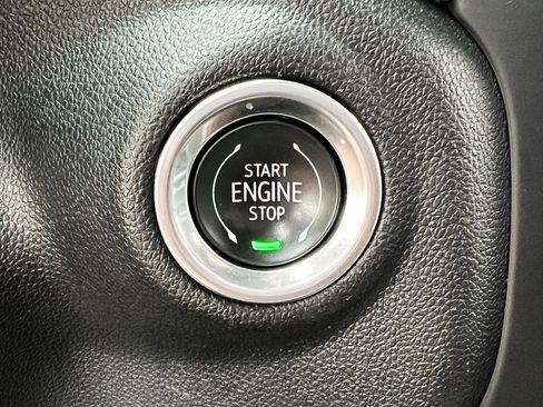 Used 2023 Chevrolet Silverado 2500 High Country image 8