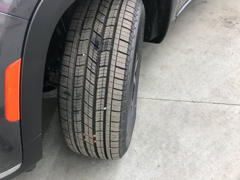 New 2025 Jeep Grand Cherokee L Limited image 50