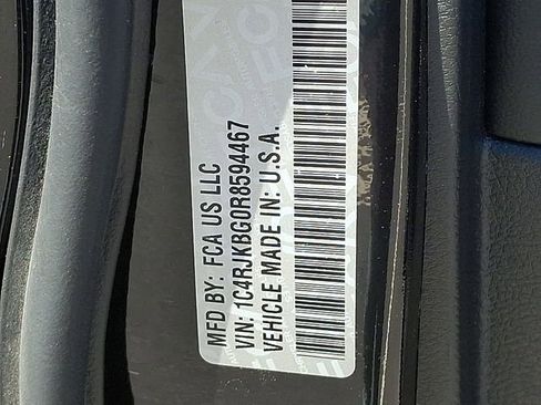 Used 2024 Jeep Grand Cherokee L Limited w/ Luxury Tech Group II image 28