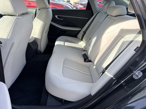 Used 2025 Hyundai Sonata SEL AWD/4WD image 10