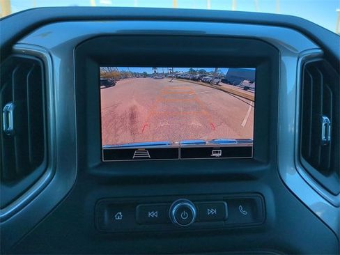 Used 2024 GMC Sierra 1500 Pro w/ Pro Value Package image 20